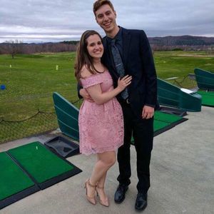 Meet your Posher, Niki